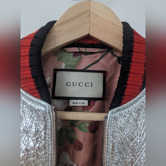 Gucci Resort 2016 Crackled Bomber Jacket Femme Silver IT 40 - Picture 4 of 10